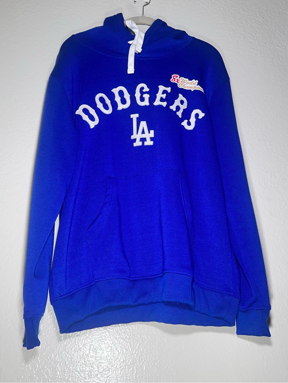 LA Dodgers 2024 World Series Champions Hoodie Blue Size M Soft Fleece Interior